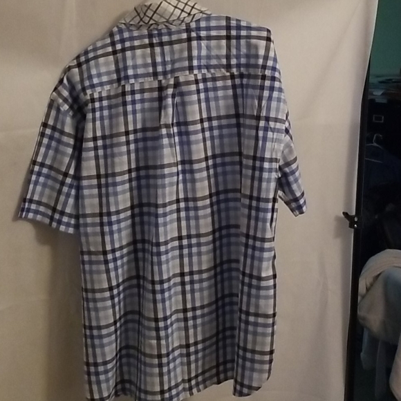 Ralph Lauren and Nautica Short Sleeved shirts - Picture 8 of 8